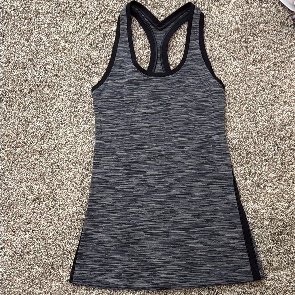 Lululemon Athletica Fitted Gray Black Sleeveless Tank